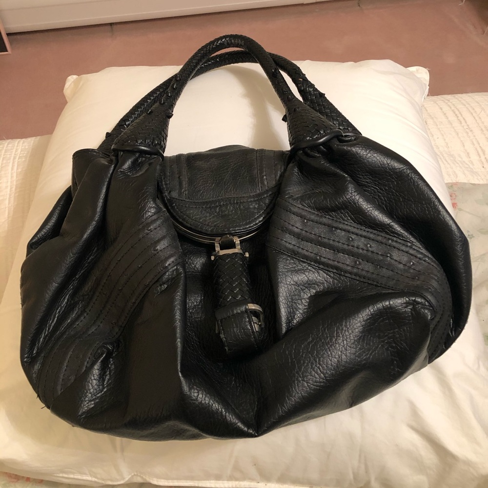 Black bag (Look alike Fendi Spy bag)